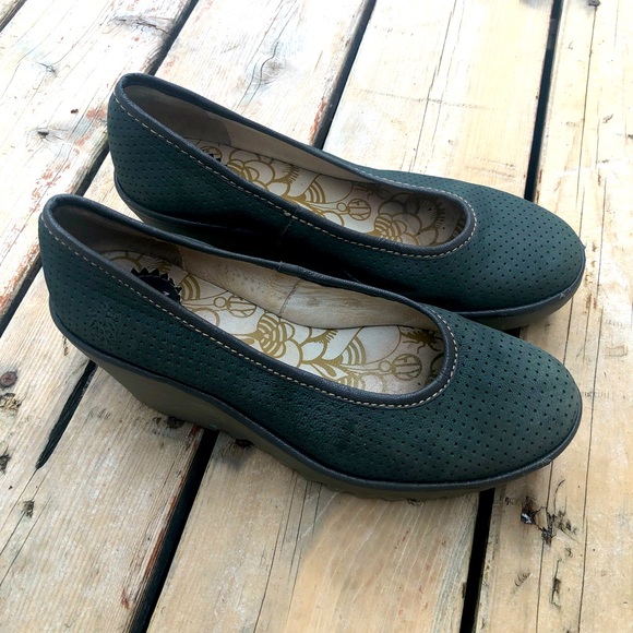 Fly London Yoni Wedges - 38